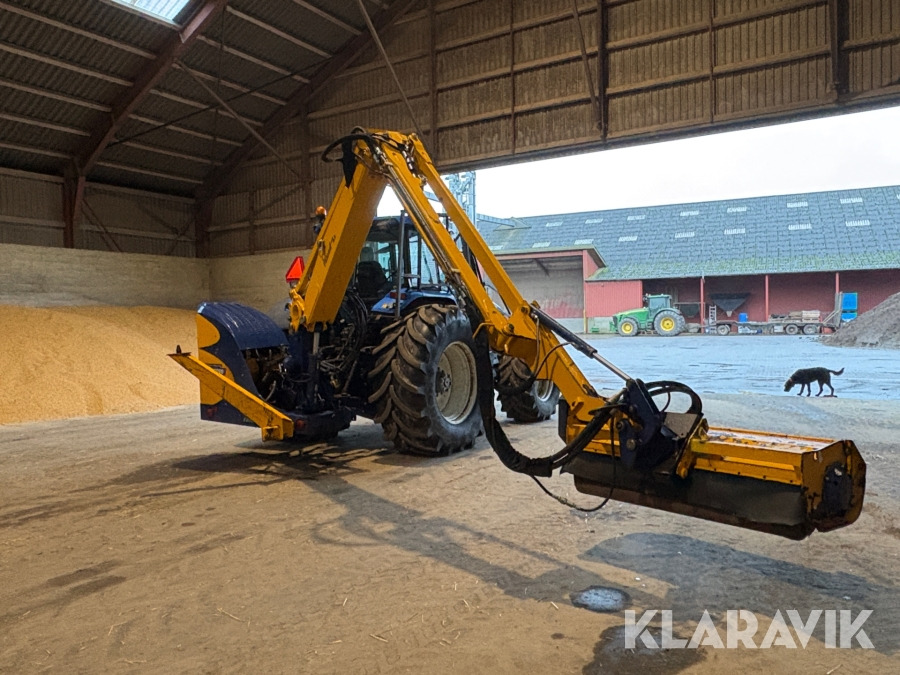 Traktor New Holland TM190 med klippearm. - Traktor: das Bild 3 Traktor New Holland TM190 med klippearm. - Traktor: das Bild 3
