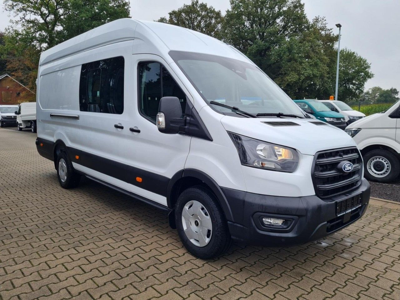 Ford Transit 350 Kasten Doka L4H3 Trend 4x4 AHK KAMER - Kastenwagen, Transporter mit Doppelkabine: das Bild 3 Ford Transit 350 Kasten Doka L4H3 Trend 4x4 AHK KAMER - Kastenwagen, Transporter mit Doppelkabine: das Bild 3