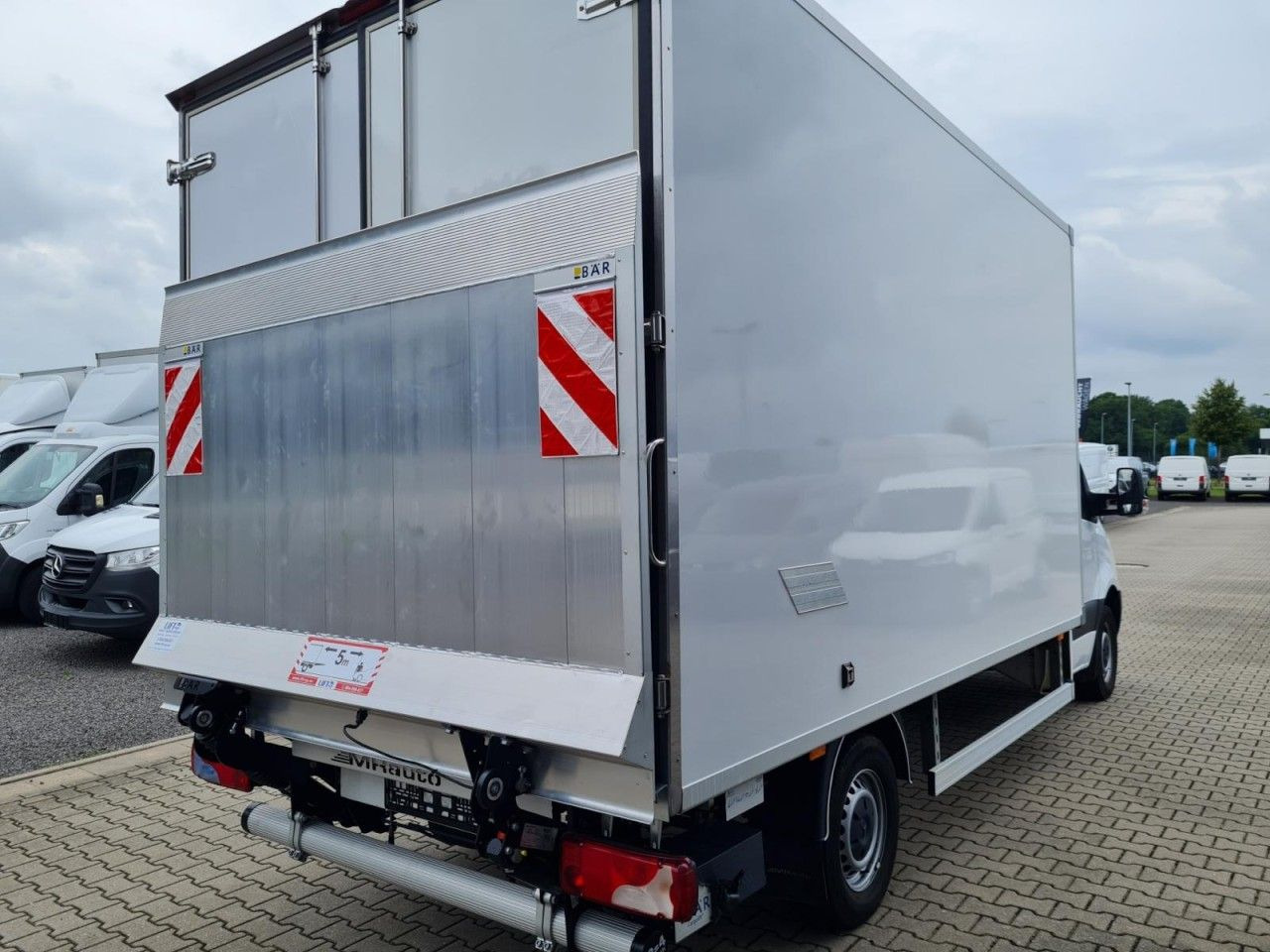 Mercedes-Benz Sprinter 315 CDI Koffer LBW RWD KLIMA TEMPOMAT - Koffer Transporter: das Bild 4 Mercedes-Benz Sprinter 315 CDI Koffer LBW RWD KLIMA TEMPOMAT - Koffer Transporter: das Bild 4