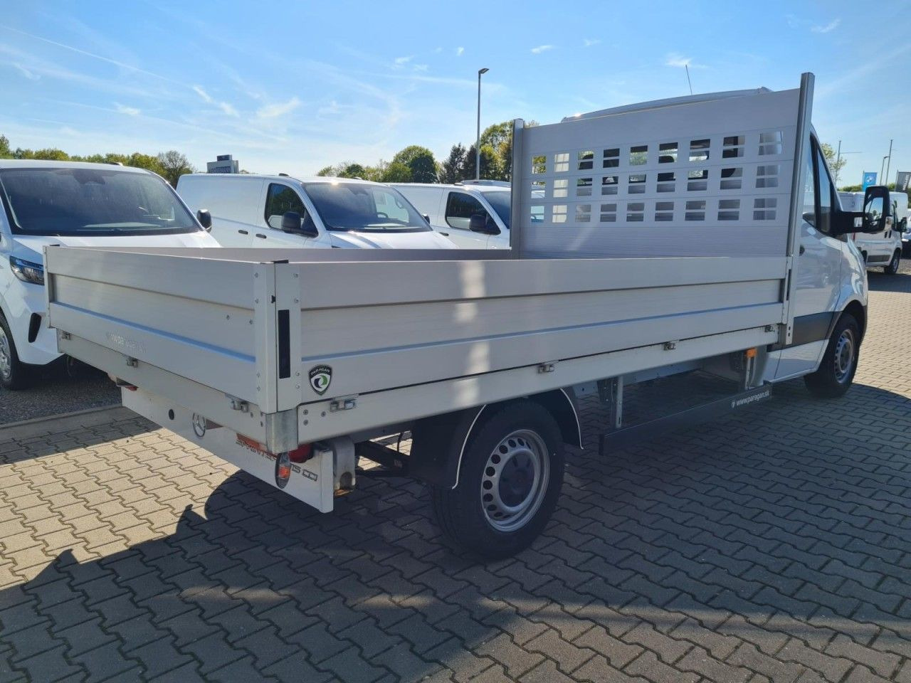 Mercedes-Benz Sprinter 315 CDI Pritsche MR L3 KLIMA TEMPOMAT - Pritsche Transporter: das Bild 4 Mercedes-Benz Sprinter 315 CDI Pritsche MR L3 KLIMA TEMPOMAT - Pritsche Transporter: das Bild 4