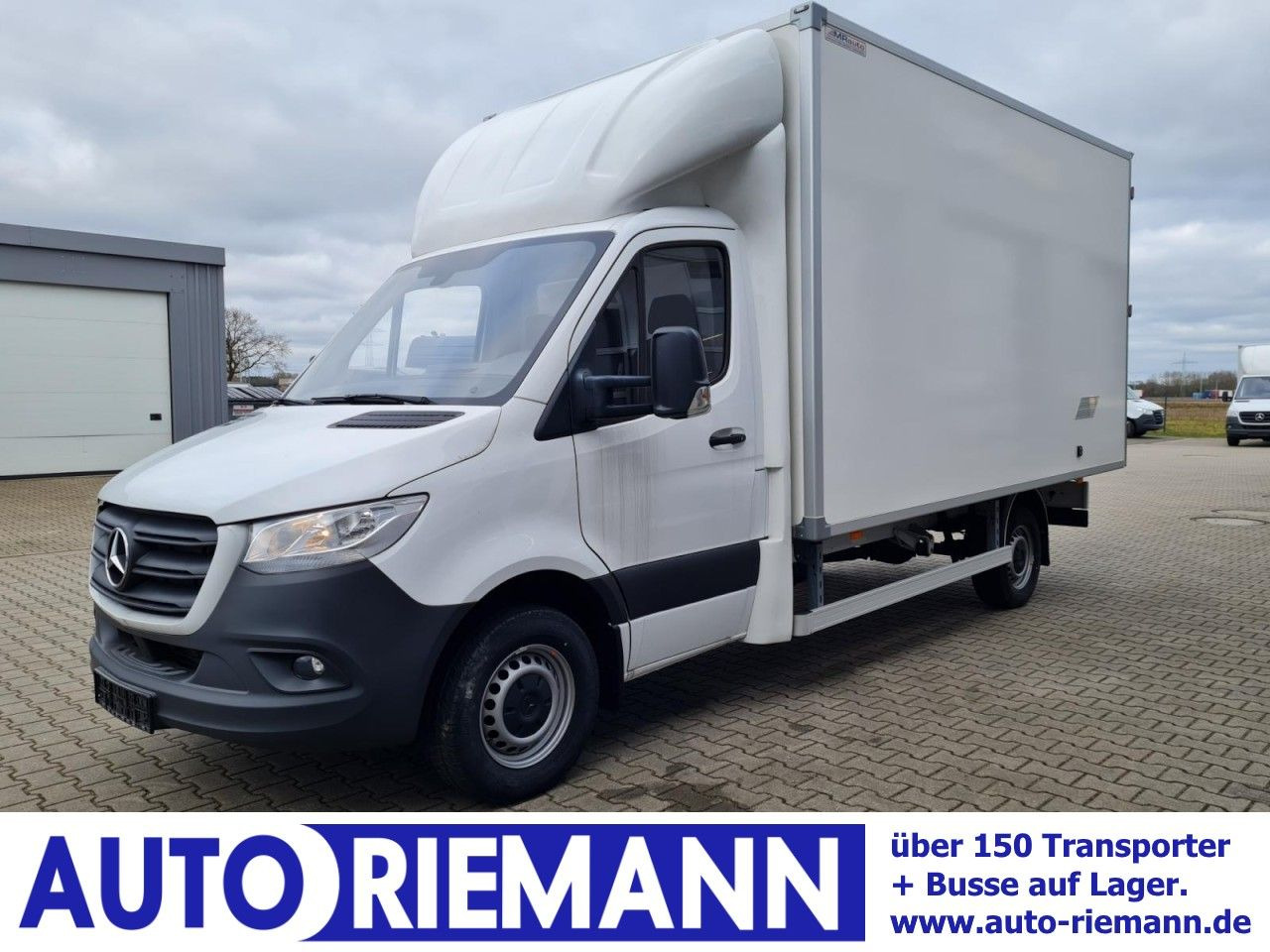 Mercedes-Benz Sprinter 315 CDi Koffer lang MBux, Klima - Koffer Transporter: das Bild 1 Mercedes-Benz Sprinter 315 CDi Koffer lang MBux, Klima - Koffer Transporter: das Bild 1