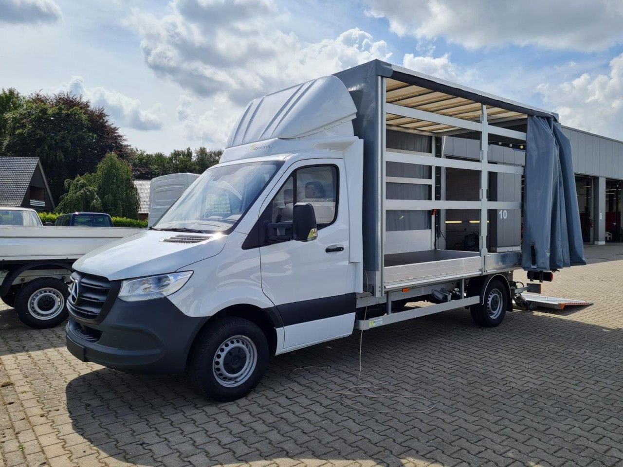 Mercedes-Benz Sprinter 315 Cdi Pritsche Schiebe Plane LBW KLIM - Planen Transporter: das Bild 2 Mercedes-Benz Sprinter 315 Cdi Pritsche Schiebe Plane LBW KLIM - Planen Transporter: das Bild 2