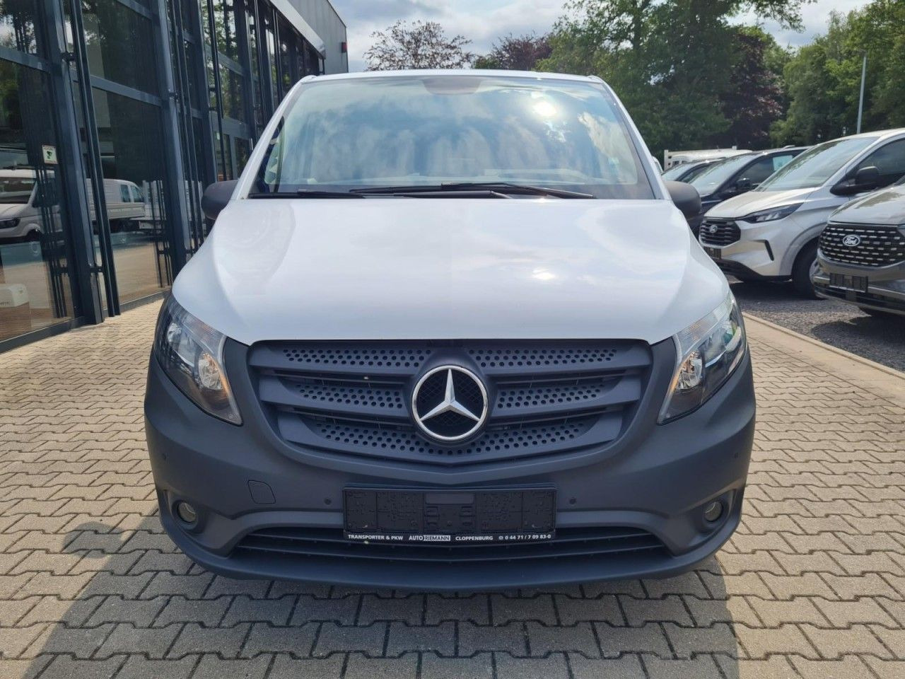 Mercedes-Benz Vito 116 Cdi Kühlkasten lang Stand/Fahrkühl HEIZ - Kühltransporter: das Bild 3 Mercedes-Benz Vito 116 Cdi Kühlkasten lang Stand/Fahrkühl HEIZ - Kühltransporter: das Bild 3
