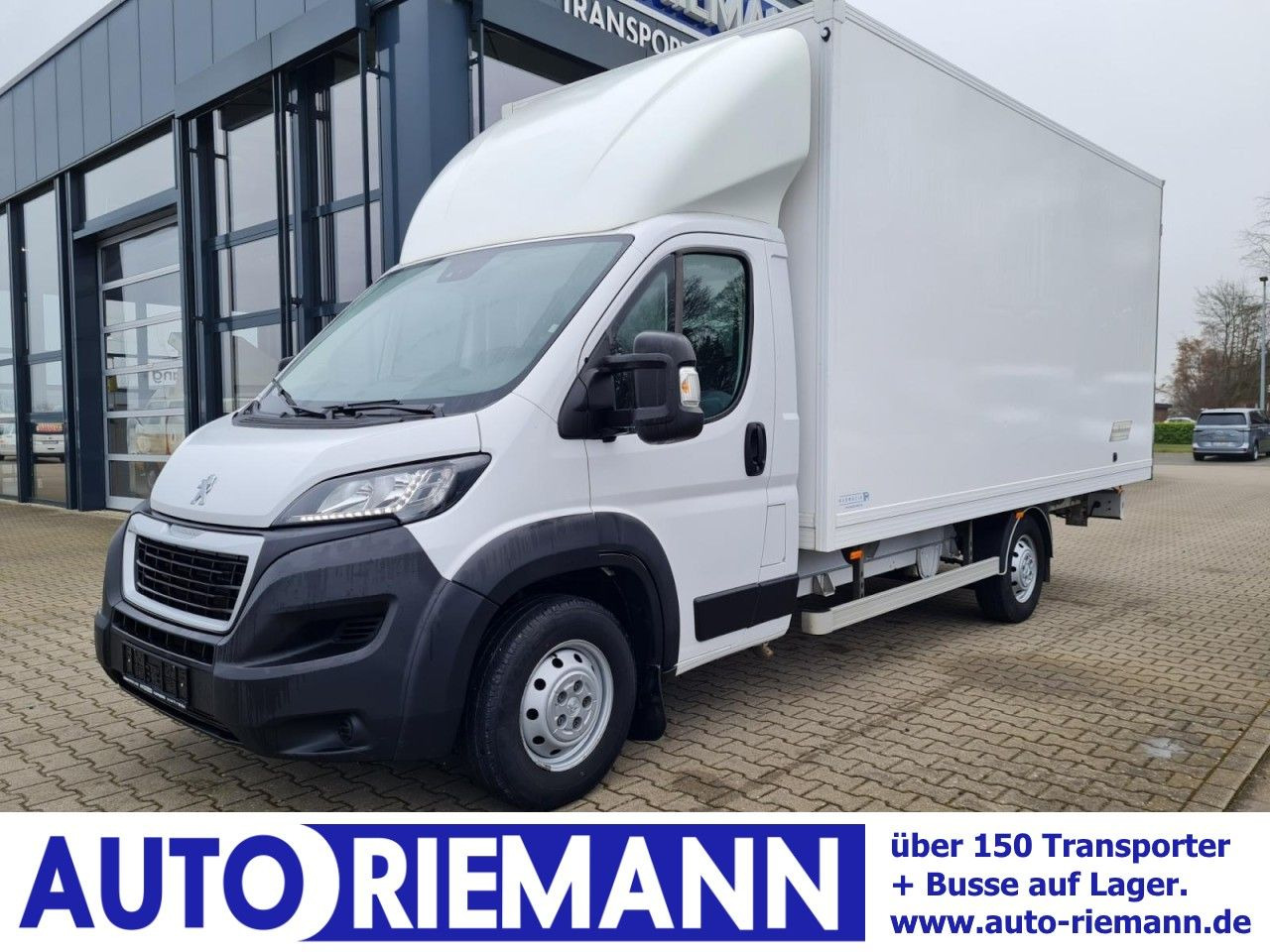 Peugeot Boxer 3.5t Koffer lang L4 ERGO KLIMA KOMFORT TEM - Koffer Transporter: das Bild 1 Peugeot Boxer 3.5t Koffer lang L4 ERGO KLIMA KOMFORT TEM - Koffer Transporter: das Bild 1