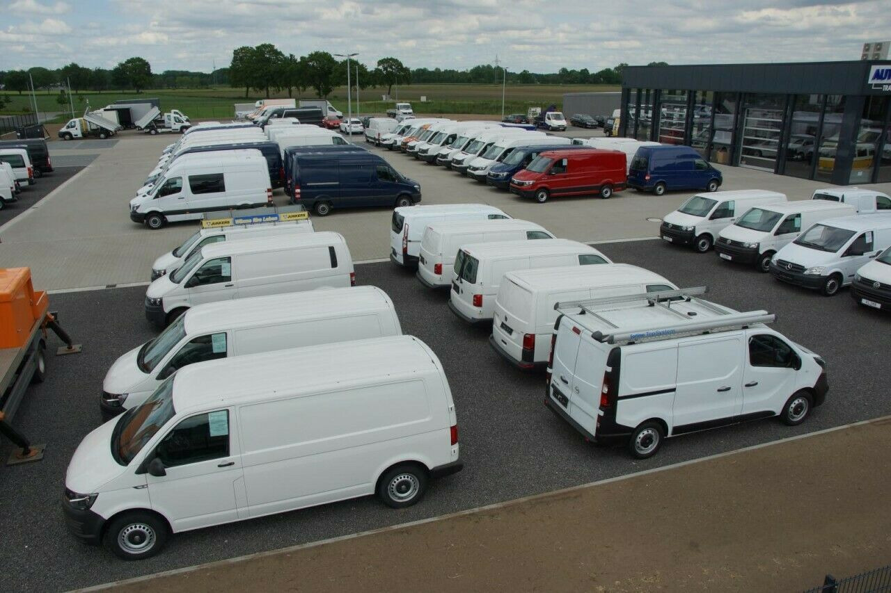 Autotransporter LKW Renault Master 3,5t Autotransporter dCi 170 3 Sitzer: das Bild 20