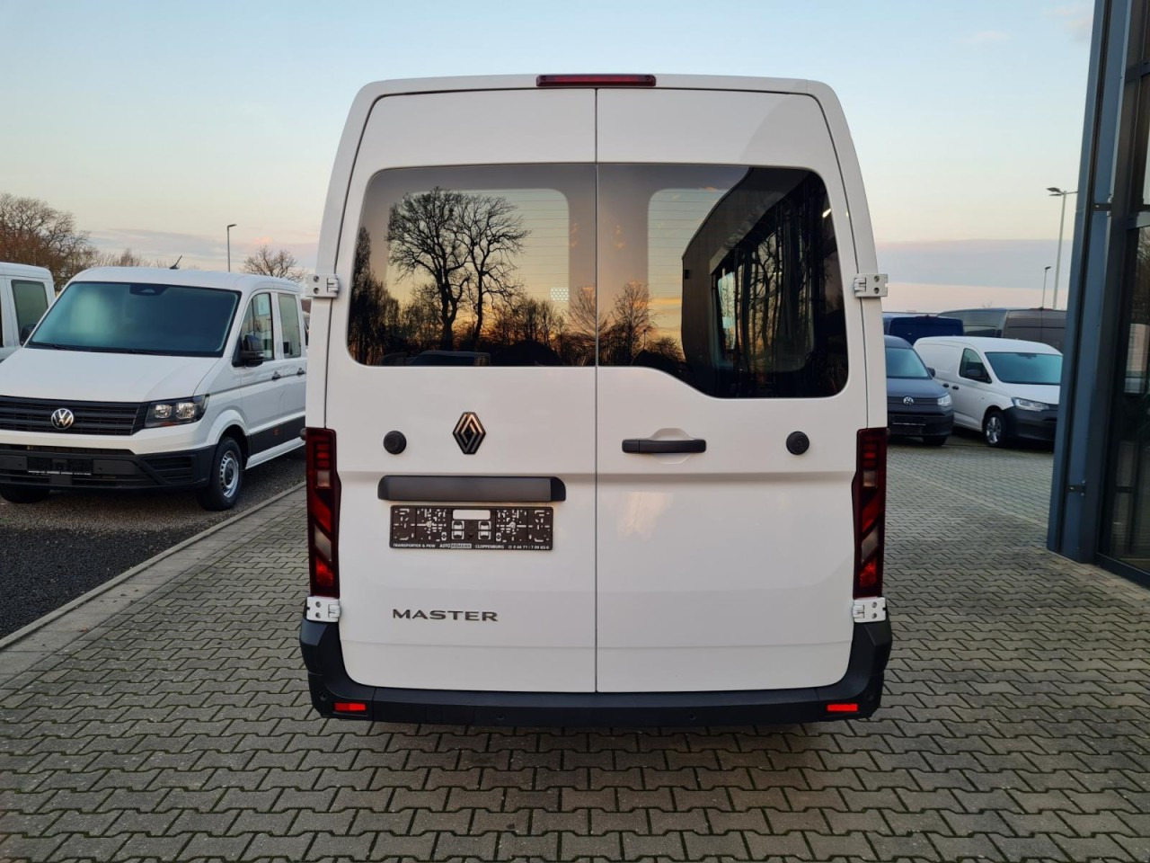 Renault Master 3,5t Kasten dCi 150 L3H2 Extra KLIMA TEMPOMAT - Kastenwagen: das Bild 4 Renault Master 3,5t Kasten dCi 150 L3H2 Extra KLIMA TEMPOMAT - Kastenwagen: das Bild 4