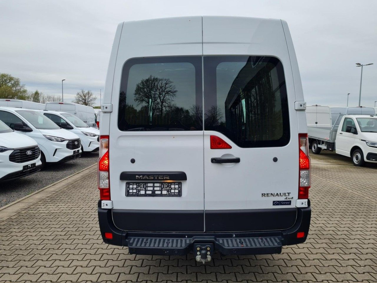 Renault Master 35 Kasten LR Doka 6-Sitze 4x4 Allrad AHK - Kastenwagen, Transporter mit Doppelkabine: das Bild 5 Renault Master 35 Kasten LR Doka 6-Sitze 4x4 Allrad AHK - Kastenwagen, Transporter mit Doppelkabine: das Bild 5