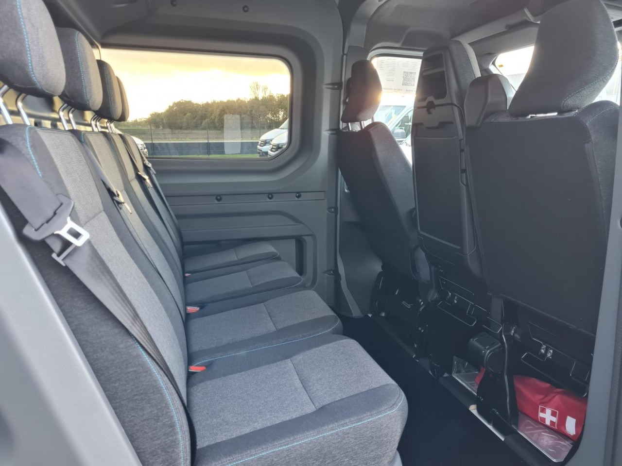 Renault Master 35 Kasten dCi Doka L3H2 KLIMA TEMPOMAT - Kastenwagen, Transporter mit Doppelkabine: das Bild 5 Renault Master 35 Kasten dCi Doka L3H2 KLIMA TEMPOMAT - Kastenwagen, Transporter mit Doppelkabine: das Bild 5