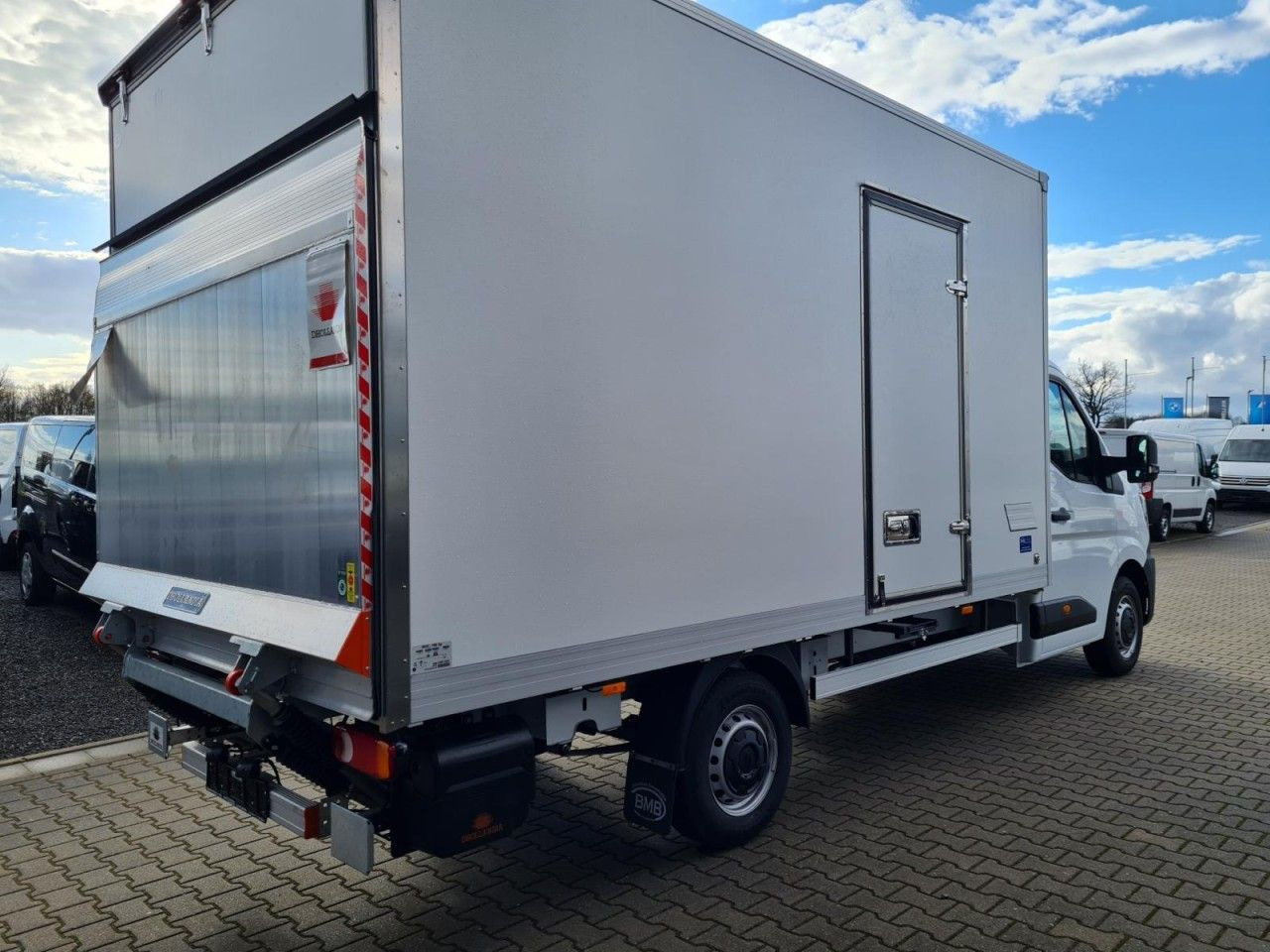 Renault Master 35 New Möbel Koffer LBW KAMERA LUFTFEDERU - Koffer Transporter: das Bild 4 Renault Master 35 New Möbel Koffer LBW KAMERA LUFTFEDERU - Koffer Transporter: das Bild 4