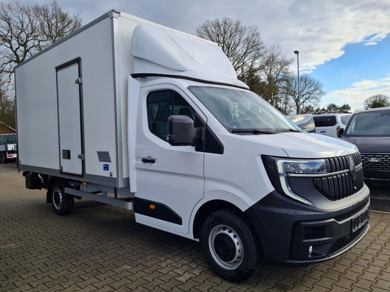 Renault Master 35 New Möbel Koffer LBW KAMERA LUFTFEDERU - Koffer Transporter: das Bild 3 Renault Master 35 New Möbel Koffer LBW KAMERA LUFTFEDERU - Koffer Transporter: das Bild 3