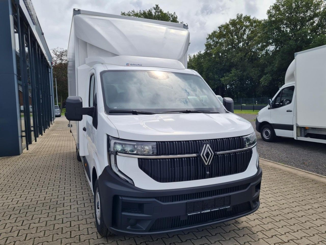 Renault Master 35 New Möbel Koffer LBW KLIMA TEMPOMAT - Koffer Transporter: das Bild 2 Renault Master 35 New Möbel Koffer LBW KLIMA TEMPOMAT - Koffer Transporter: das Bild 2