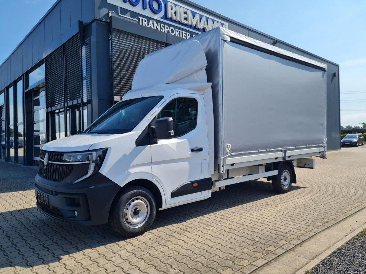 Renault Master 35 Pritsche Schiebe Plane dCi 170 - Planen Transporter: das Bild 3 Renault Master 35 Pritsche Schiebe Plane dCi 170 - Planen Transporter: das Bild 3