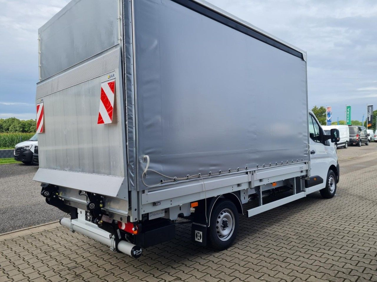 Renault Master Pritsche Schiebe Plane LBW Luftfederung - Planen Transporter: das Bild 5 Renault Master Pritsche Schiebe Plane LBW Luftfederung - Planen Transporter: das Bild 5