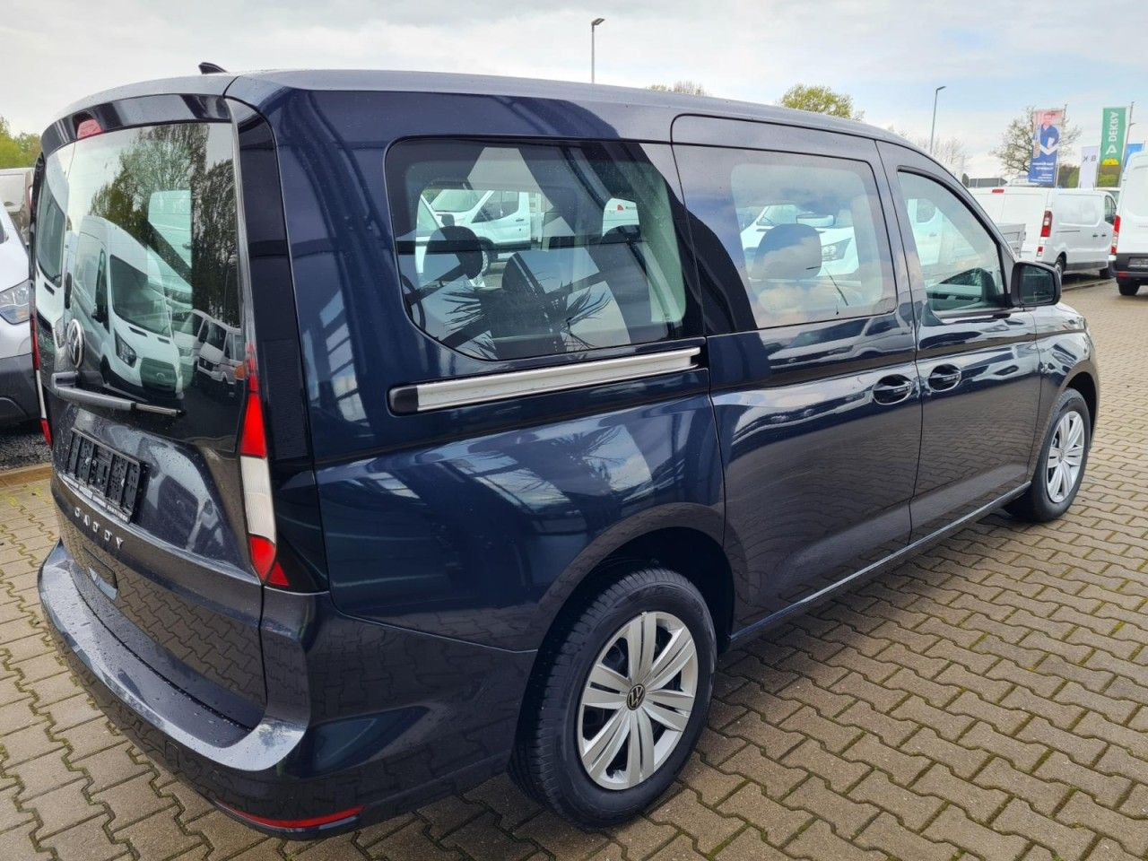 Volkswagen Caddy Maxi Kombi 7-Sitze 1.5 TSI DSG NAVI/APP TE - PKW: das Bild 3 Volkswagen Caddy Maxi Kombi 7-Sitze 1.5 TSI DSG NAVI/APP TE - PKW: das Bild 3