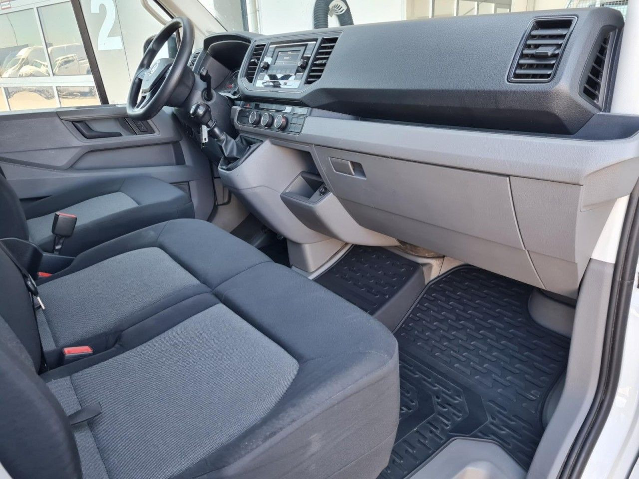 Pritsche Transporter, Transporter mit Doppelkabine Volkswagen Crafter 35 Doka TDI Lang AHK KLIMA: das Bild 14