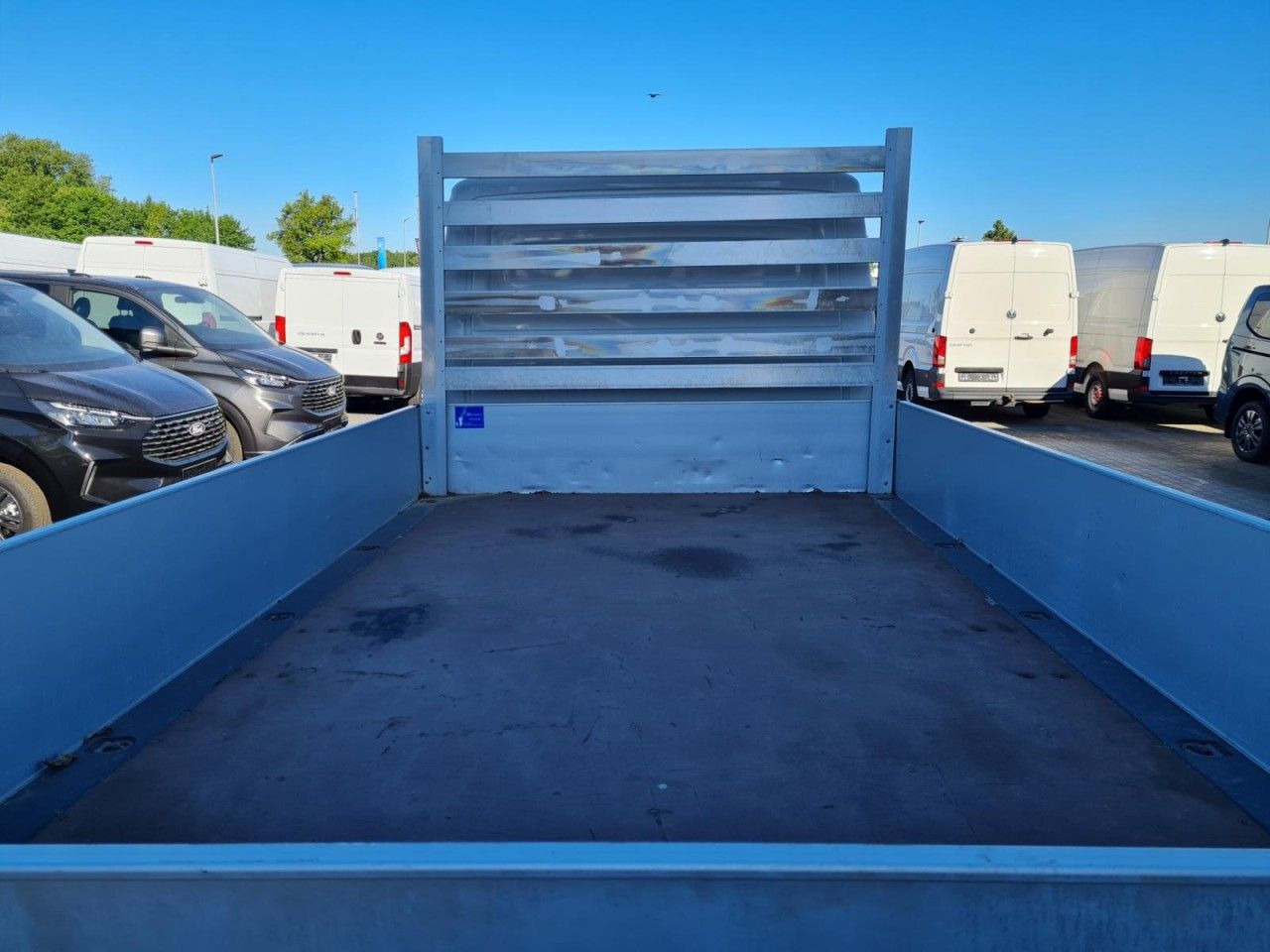 Volkswagen Crafter 35 Doka TDI lang AHK Klima - Pritsche Transporter, Transporter mit Doppelkabine: das Bild 5 Volkswagen Crafter 35 Doka TDI lang AHK Klima - Pritsche Transporter, Transporter mit Doppelkabine: das Bild 5