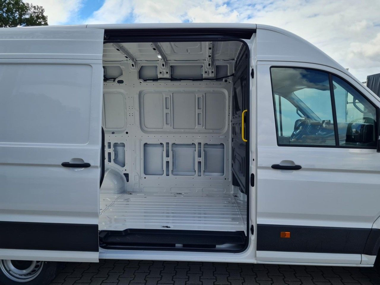 Volkswagen Crafter 35 Kasten MR L3H3 KLIMA TEMPOMAT Mod. 25 - Kastenwagen: das Bild 5 Volkswagen Crafter 35 Kasten MR L3H3 KLIMA TEMPOMAT Mod. 25 - Kastenwagen: das Bild 5