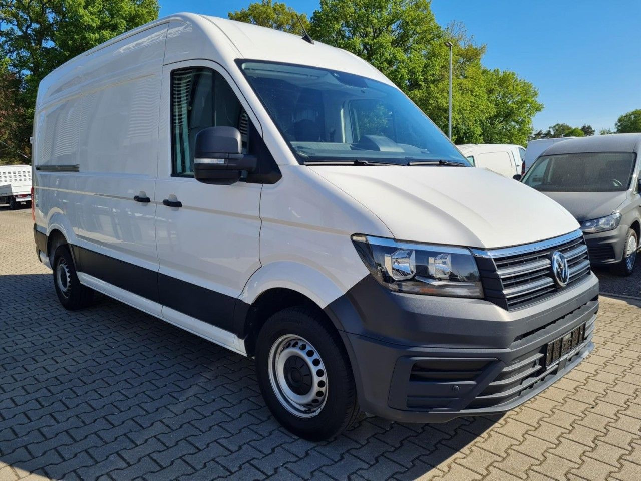 Volkswagen Crafter 35 Kasten TDI L3H3 MR Kamera Verkleidung - Kastenwagen: das Bild 3 Volkswagen Crafter 35 Kasten TDI L3H3 MR Kamera Verkleidung - Kastenwagen: das Bild 3