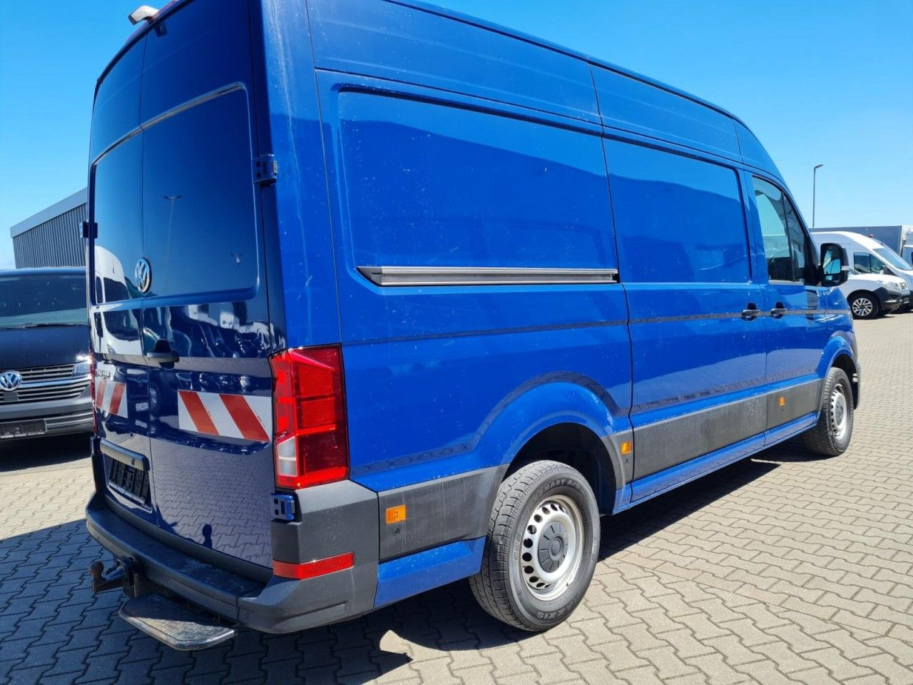Volkswagen Crafter 35 Kasten TDI MR L3H3 RWD AHK - Kastenwagen: das Bild 4 Volkswagen Crafter 35 Kasten TDI MR L3H3 RWD AHK - Kastenwagen: das Bild 4