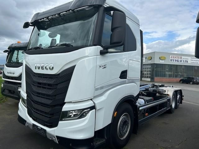 Iveco X-WAY AS280X49Y/PS ON Abrollkipper Hiab 21S.... - Abrollkipper: das Bild 3 Iveco X-WAY AS280X49Y/PS ON Abrollkipper Hiab 21S.... - Abrollkipper: das Bild 3