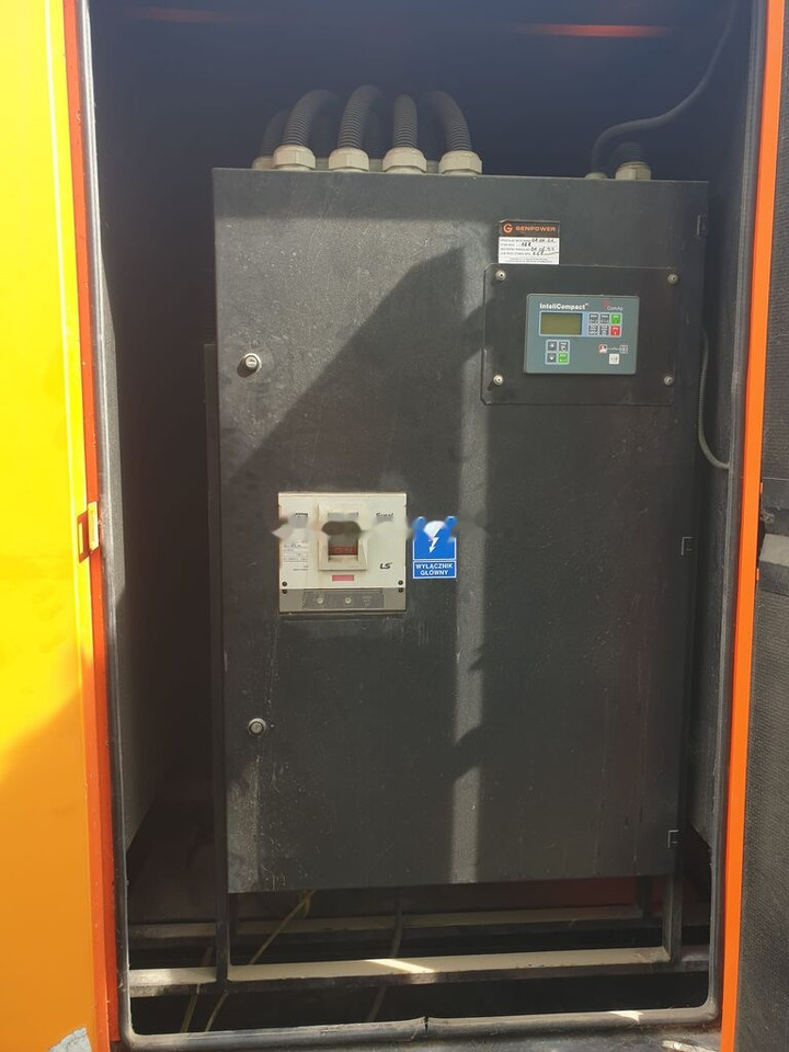 Stromgenerator, Zustand - NEU Stamford Generator Cummins STAMFORD 1600 KVA 2015 rok . Agregaty Prądotwó: das Bild 46