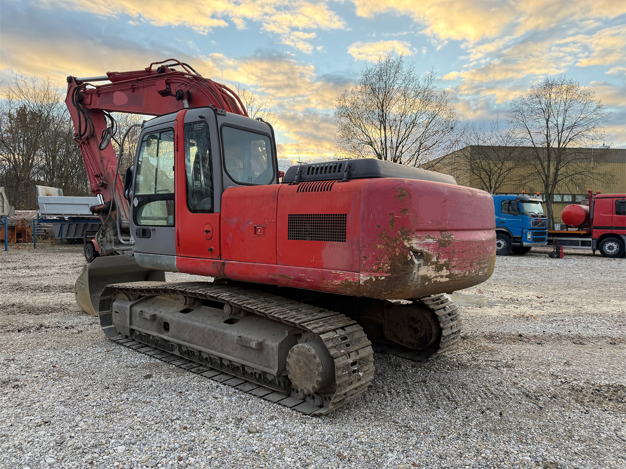 Hitachi ZX240 Klima SW Isuzu - Kettenbagger: das Bild 5 Hitachi ZX240 Klima SW Isuzu - Kettenbagger: das Bild 5