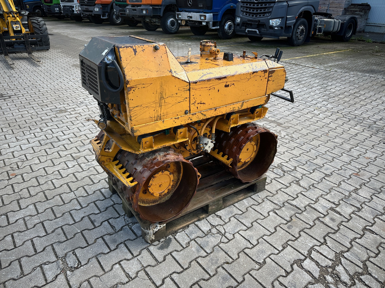 Rammax RW1403 Grabenwalze - Kleine Walze: das Bild 4 Rammax RW1403 Grabenwalze - Kleine Walze: das Bild 4