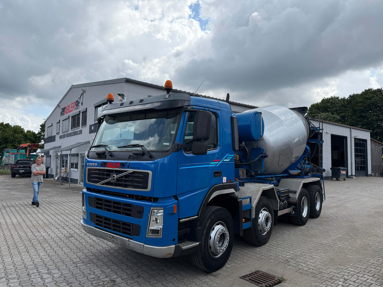 Volvo FM420 Wechselsystem Kipper Betonmischer - Fahrmischer: das Bild 3 Volvo FM420 Wechselsystem Kipper Betonmischer - Fahrmischer: das Bild 3