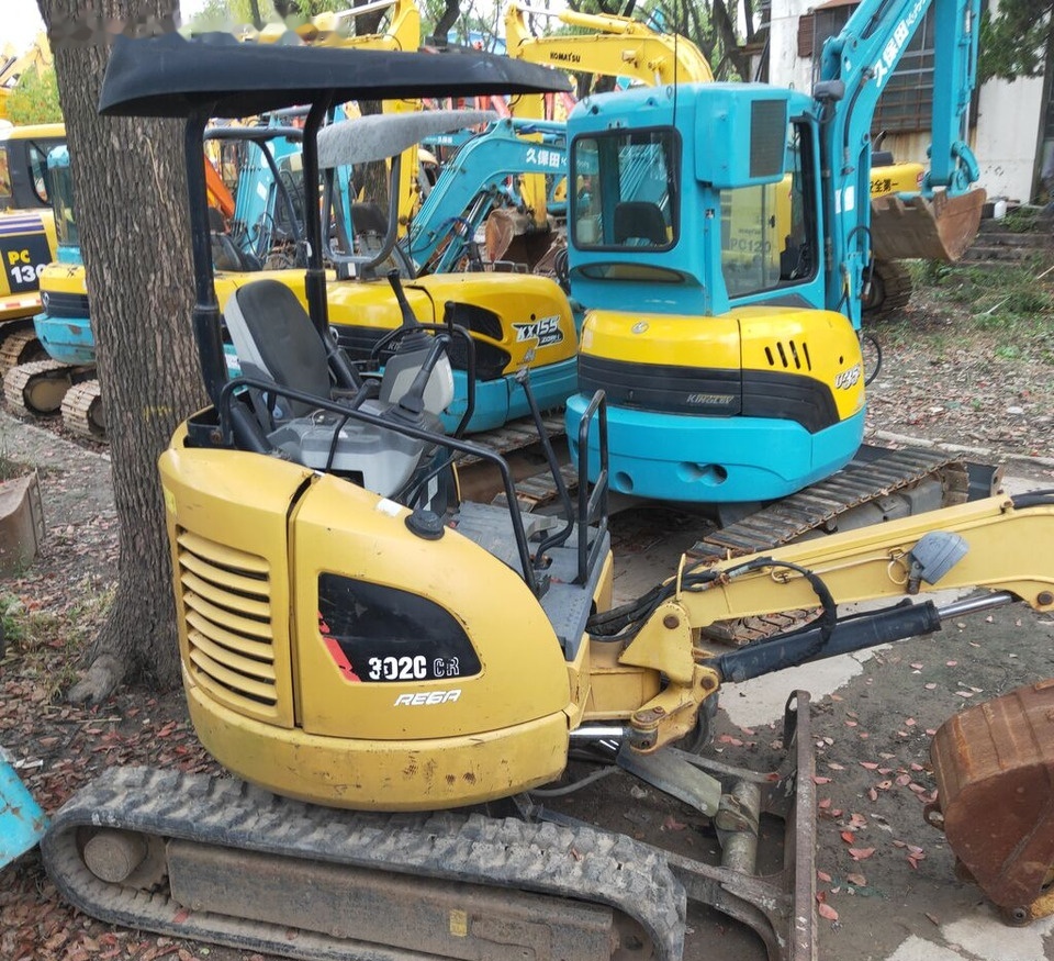 Caterpillar 302C - Minibagger: das Bild 4 Caterpillar 302C - Minibagger: das Bild 4