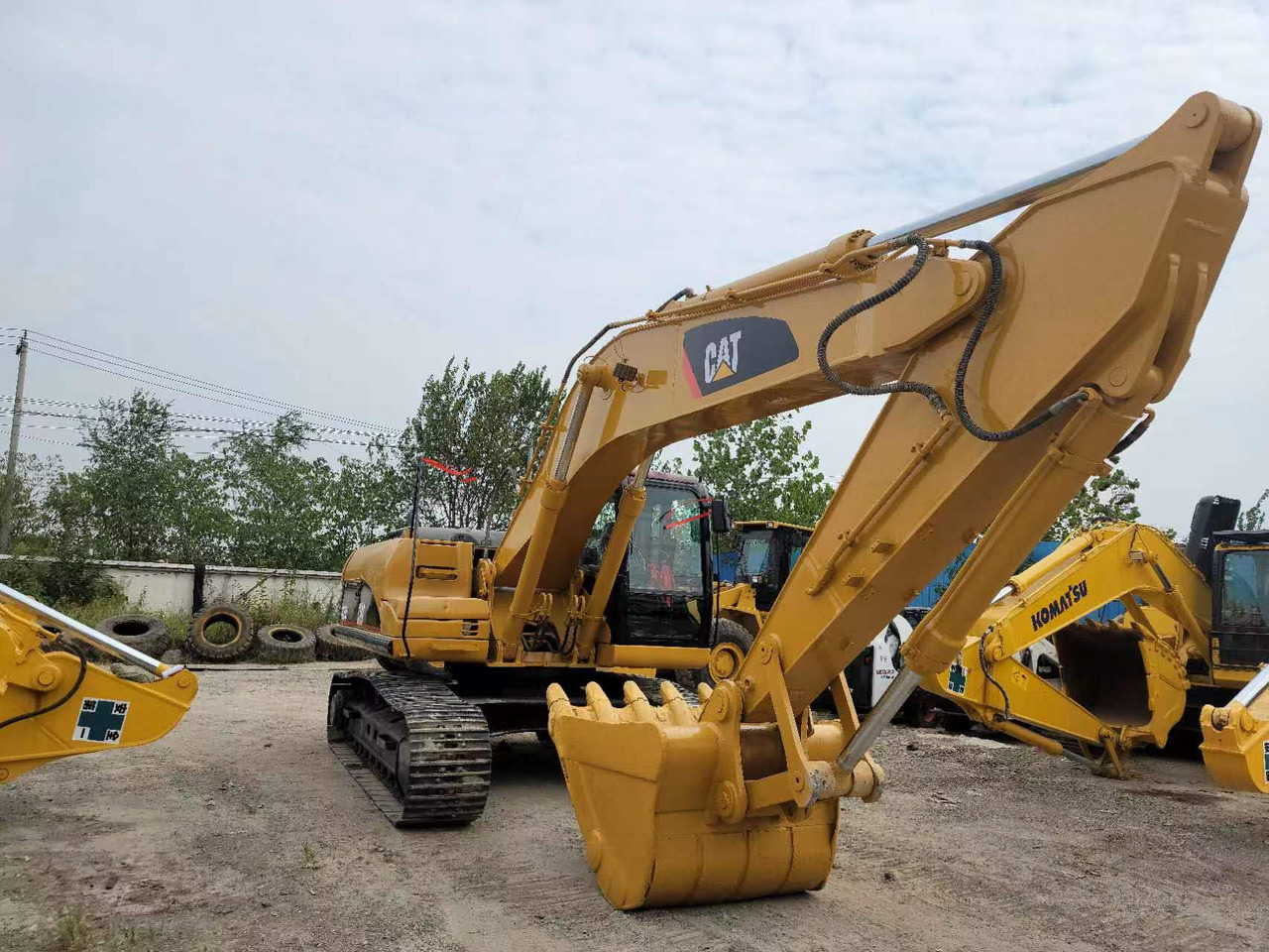 Caterpillar 325D - Kettenbagger: das Bild 2 Caterpillar 325D - Kettenbagger: das Bild 2