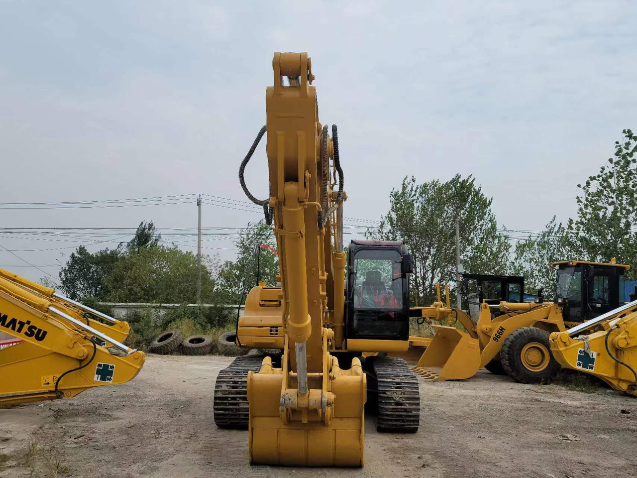Caterpillar 325D - Kettenbagger: das Bild 5 Caterpillar 325D - Kettenbagger: das Bild 5