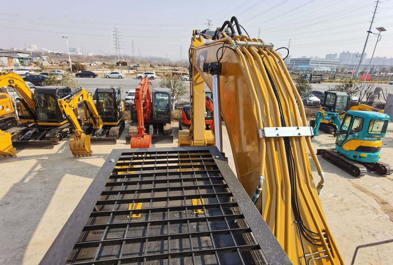Caterpillar 329D Renovation - Kettenbagger: das Bild 3 Caterpillar 329D Renovation - Kettenbagger: das Bild 3