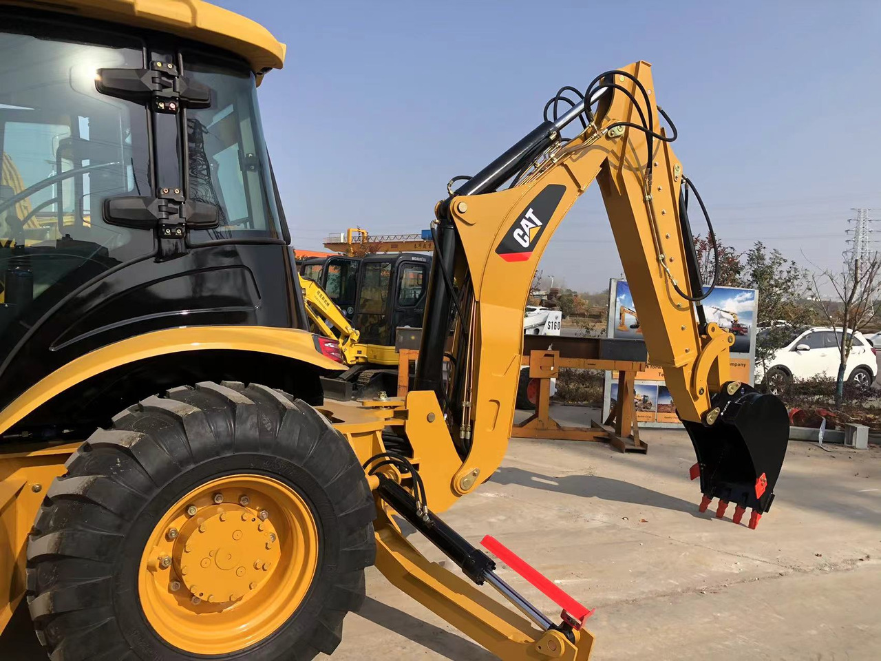 Caterpillar 420F - Baggerlader: das Bild 2 Caterpillar 420F - Baggerlader: das Bild 2