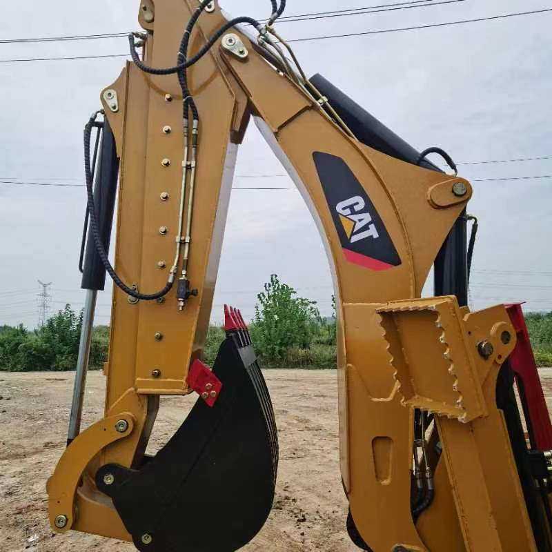 Caterpillar 420F2 - Baggerlader: das Bild 5 Caterpillar 420F2 - Baggerlader: das Bild 5
