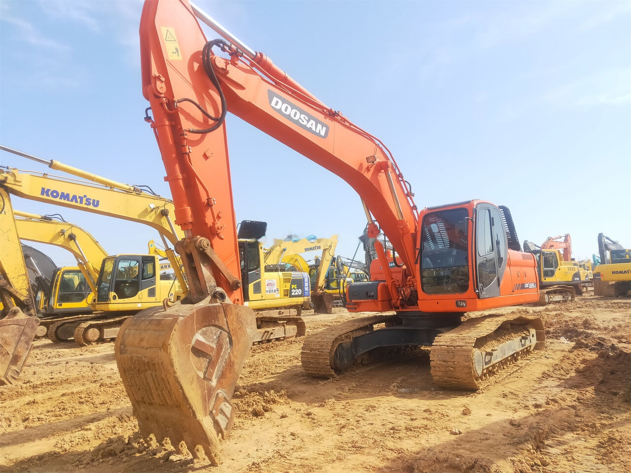 Doosan DX225LC - Kettenbagger: das Bild 1 Doosan DX225LC - Kettenbagger: das Bild 1