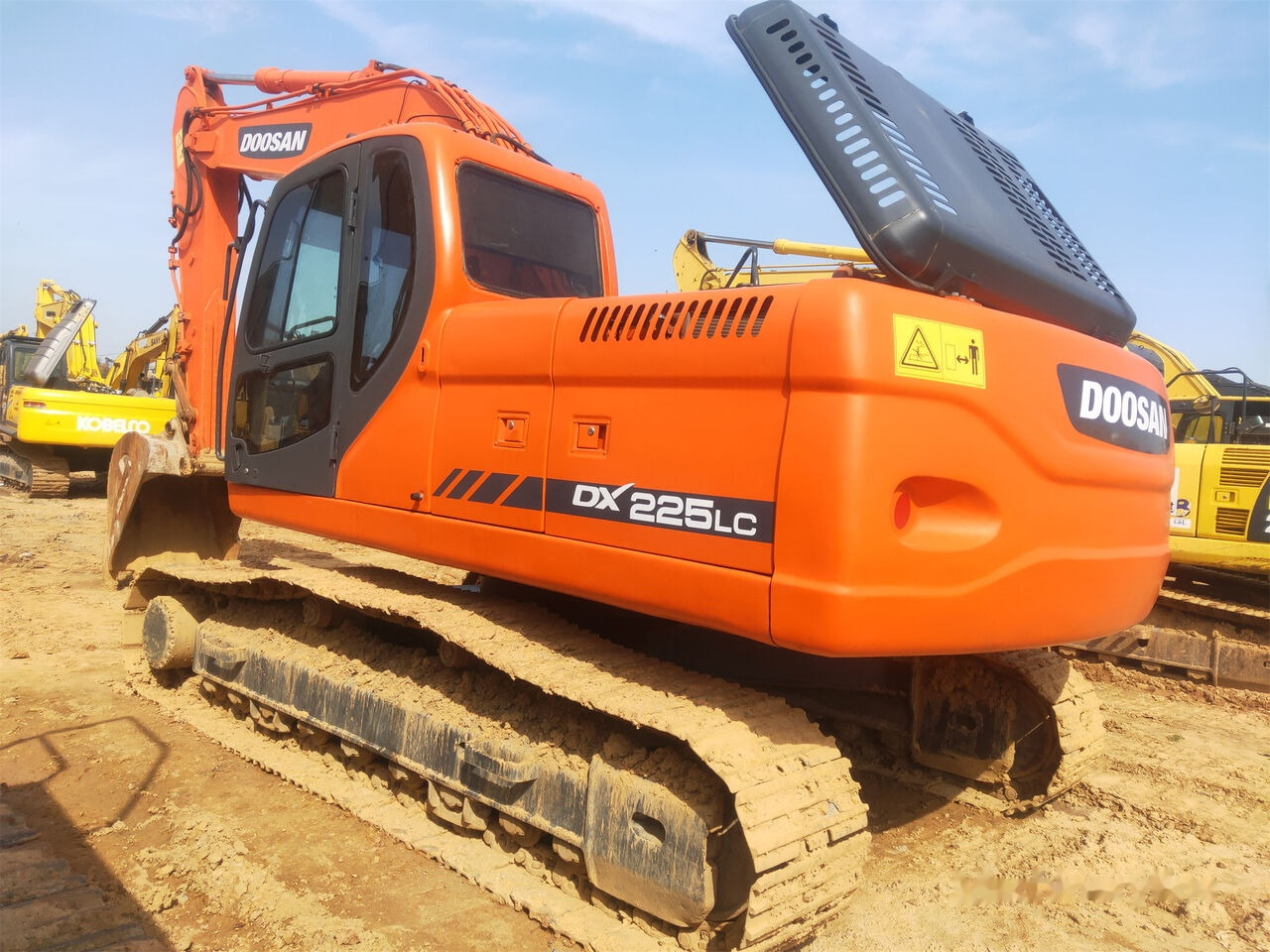 Doosan DX225LC - Kettenbagger: das Bild 2 Doosan DX225LC - Kettenbagger: das Bild 2