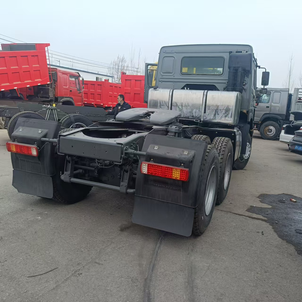 Sinotruk HOWO 371 6*4 Tractor - Sattelzugmaschine: das Bild 4 Sinotruk HOWO 371 6*4 Tractor - Sattelzugmaschine: das Bild 4