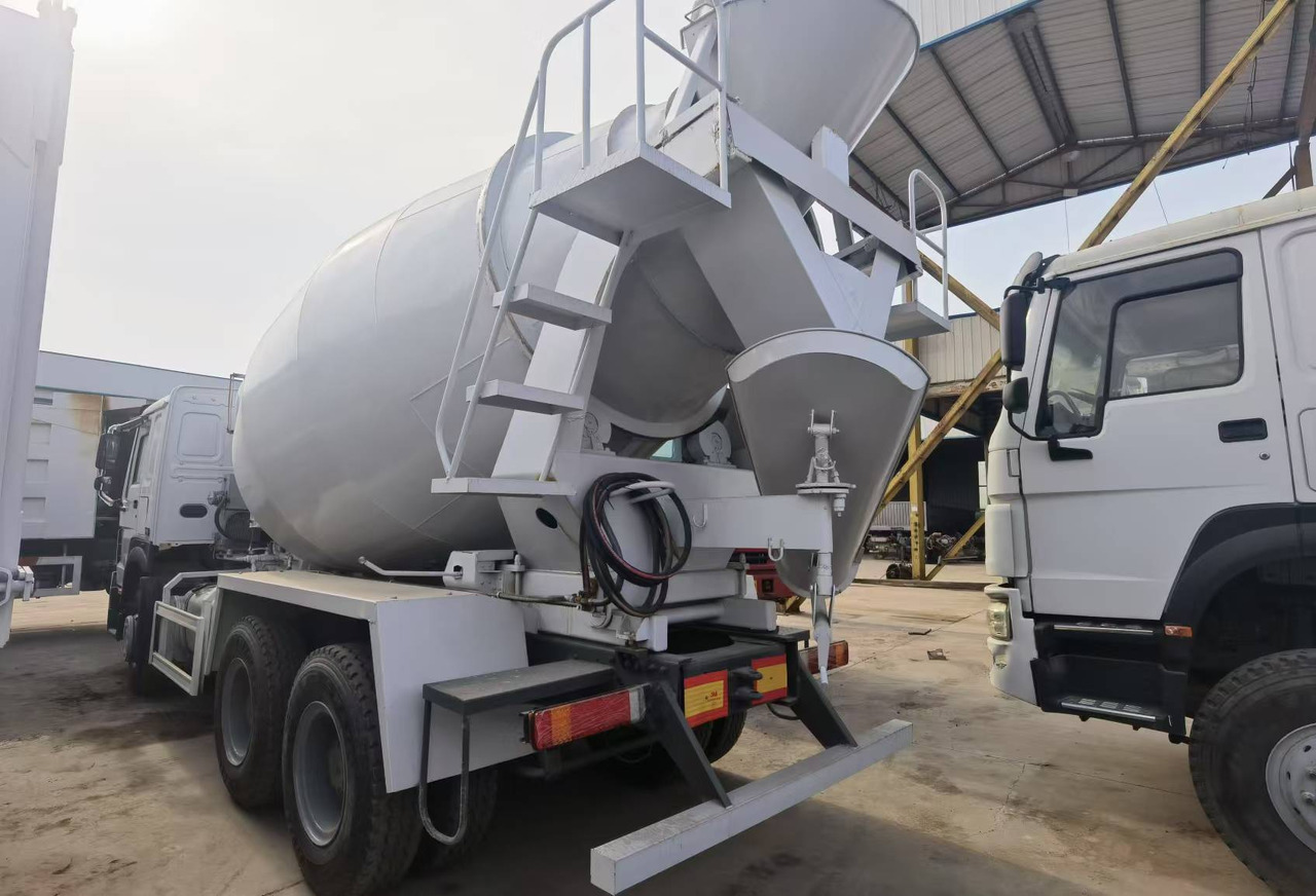 Fahrmischer Sinotruk HOWO 371 Concrete mixer truck: das Bild 9