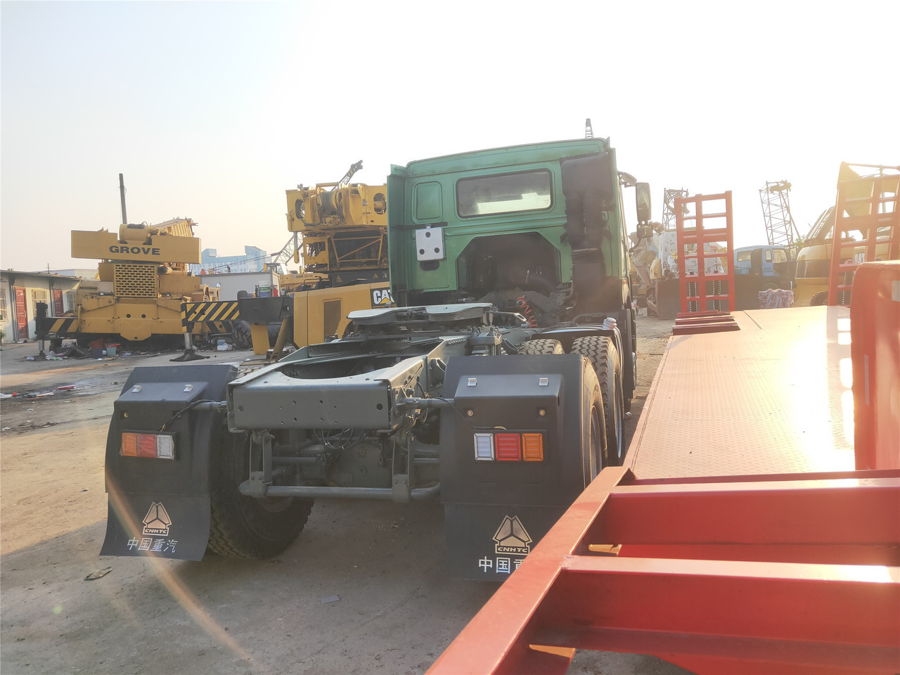 Sinotruk HOWO 420 tractor - Mini-Kipper: das Bild 3 Sinotruk HOWO 420 tractor - Mini-Kipper: das Bild 3