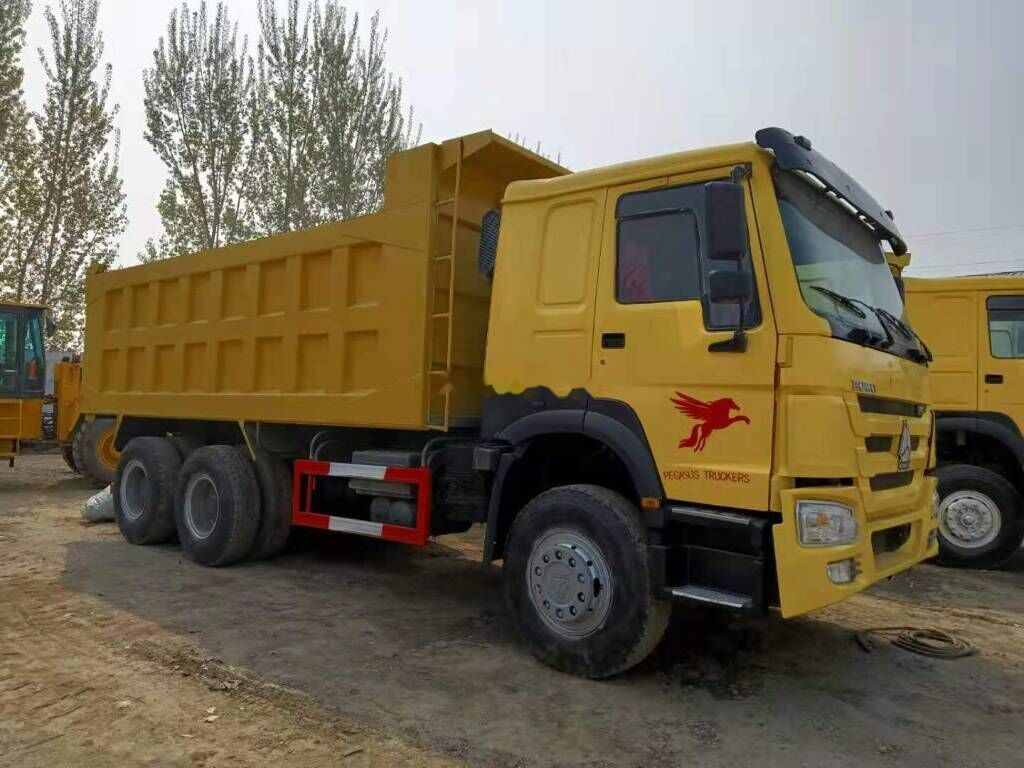 Sinotruk HOWO 6*4 Dump truck - Kipper: das Bild 1 Sinotruk HOWO 6*4 Dump truck - Kipper: das Bild 1