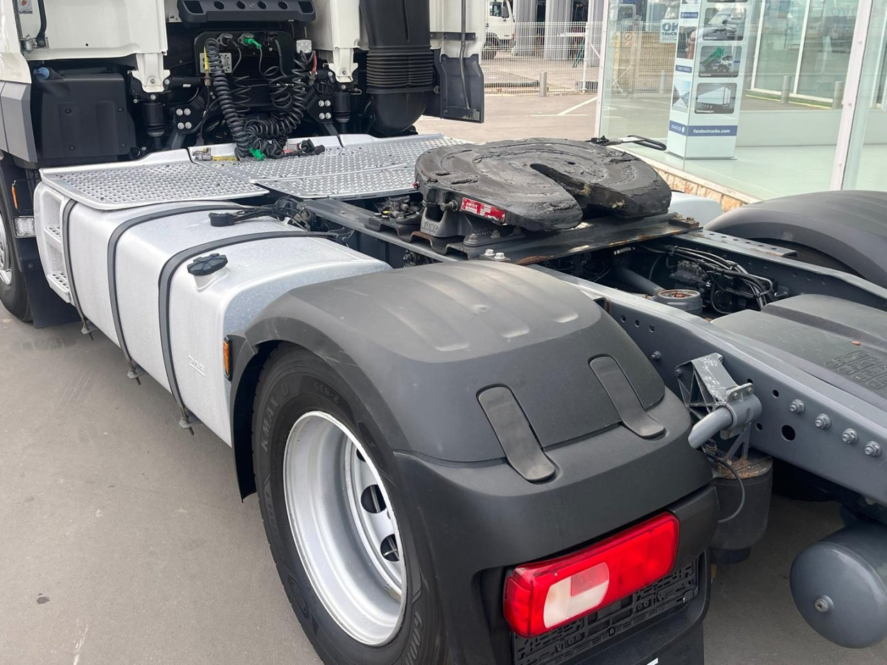Cabeza Tractora DAF 480 AUTOMATICA CON INTARDER - Sattelzugmaschine: das Bild 5 Cabeza Tractora DAF 480 AUTOMATICA CON INTARDER - Sattelzugmaschine: das Bild 5