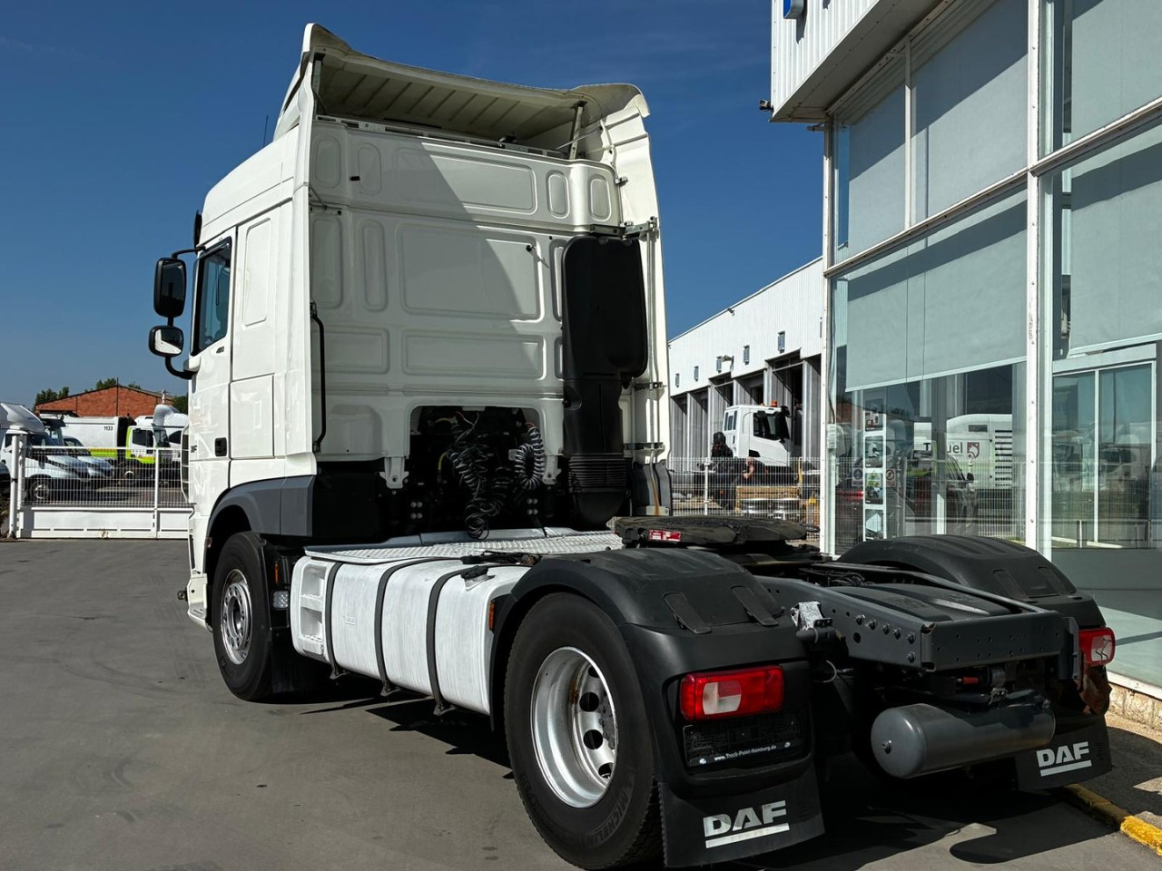 Cabeza Tractora DAF 480 AUTOMATICA CON INTARDER - Sattelzugmaschine: das Bild 4 Cabeza Tractora DAF 480 AUTOMATICA CON INTARDER - Sattelzugmaschine: das Bild 4