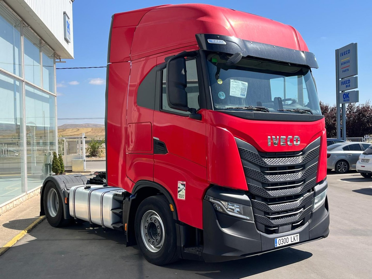 Cabeza Tractora IVECO 460 AUTOMATICO CON INTARDER - Sattelzugmaschine: das Bild 3 Cabeza Tractora IVECO 460 AUTOMATICO CON INTARDER - Sattelzugmaschine: das Bild 3