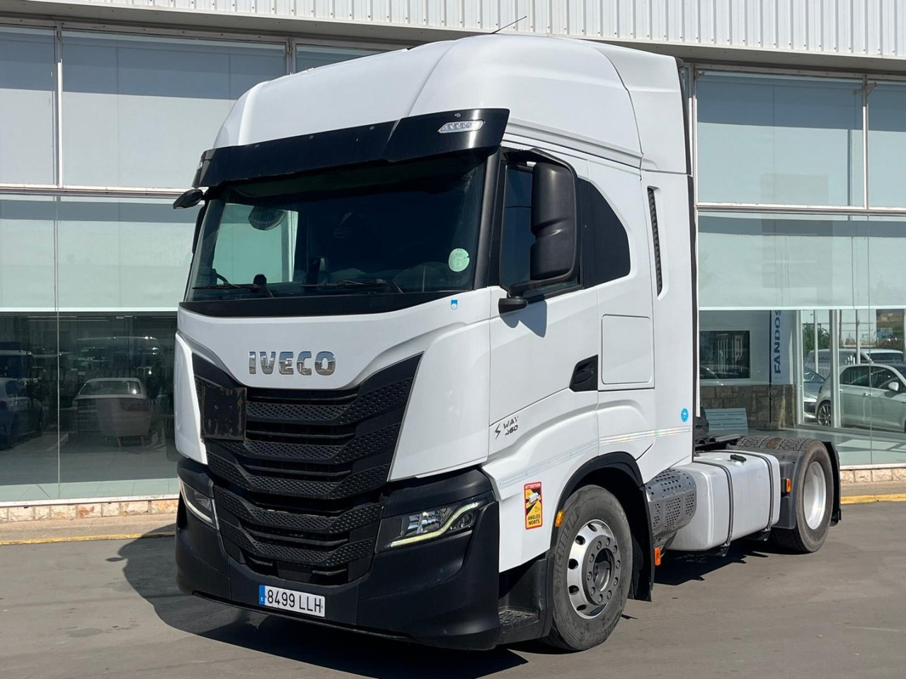 Cabeza Tractora IVECO 460 AUTOMATICO INTARDER ADR - Sattelzugmaschine: das Bild 1 Cabeza Tractora IVECO 460 AUTOMATICO INTARDER ADR - Sattelzugmaschine: das Bild 1