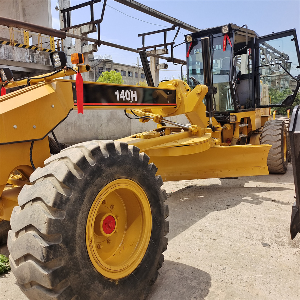 CAT 140H 140K 140G - Grader: das Bild 2 CAT 140H 140K 140G - Grader: das Bild 2