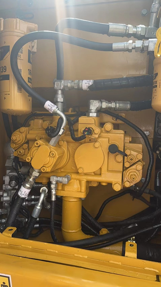 CATERPILLAR 312D2GC - Kettenbagger: das Bild 2 CATERPILLAR 312D2GC - Kettenbagger: das Bild 2