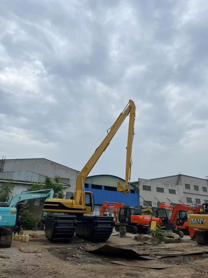 CATERPILLAR 320 BL Dredger - Amphibische Bagger: das Bild 5 CATERPILLAR 320 BL Dredger - Amphibische Bagger: das Bild 5