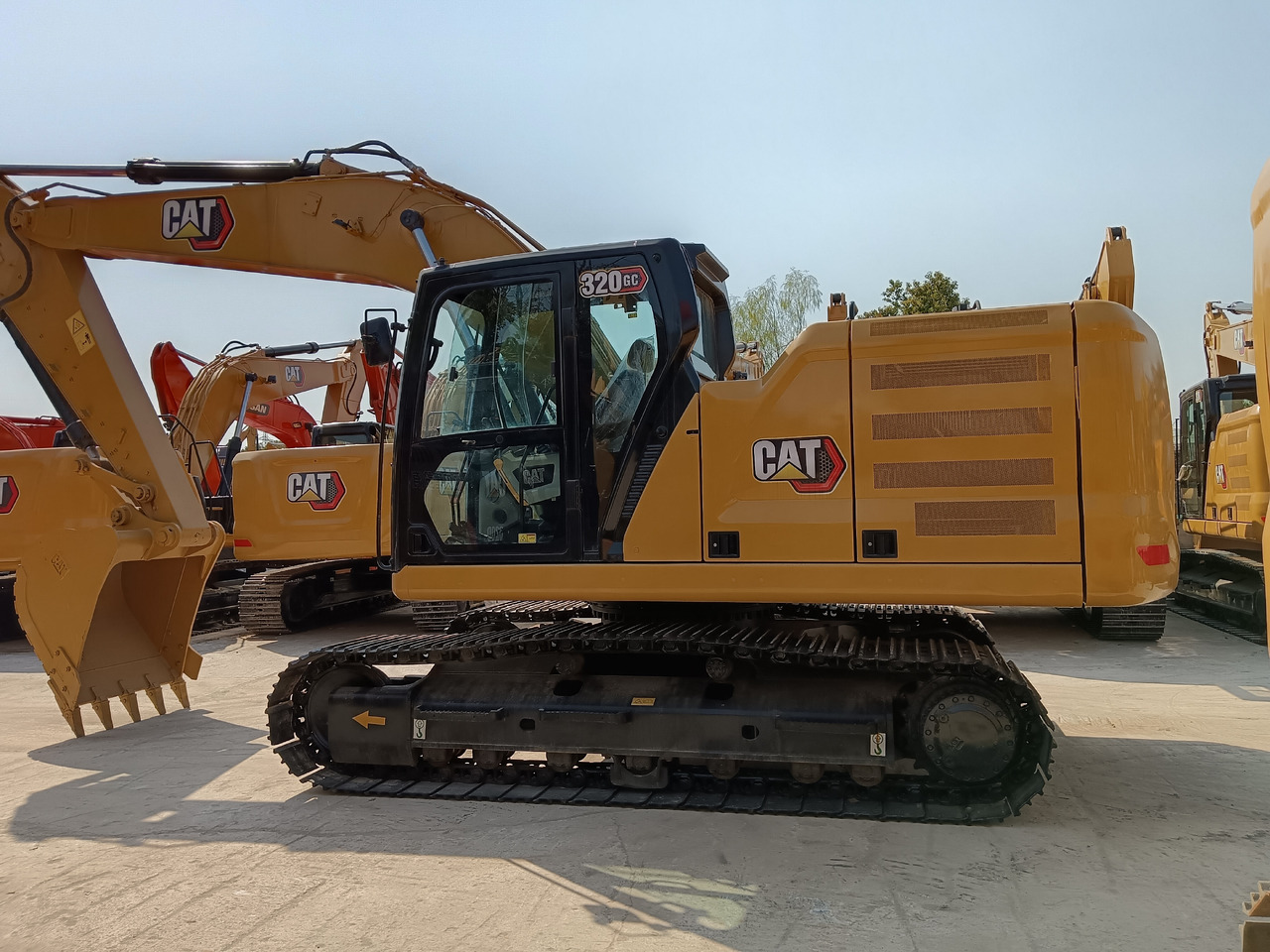 CATERPILLAR 320GC CAT 320 GC - Kettenbagger: das Bild 2 CATERPILLAR 320GC CAT 320 GC - Kettenbagger: das Bild 2