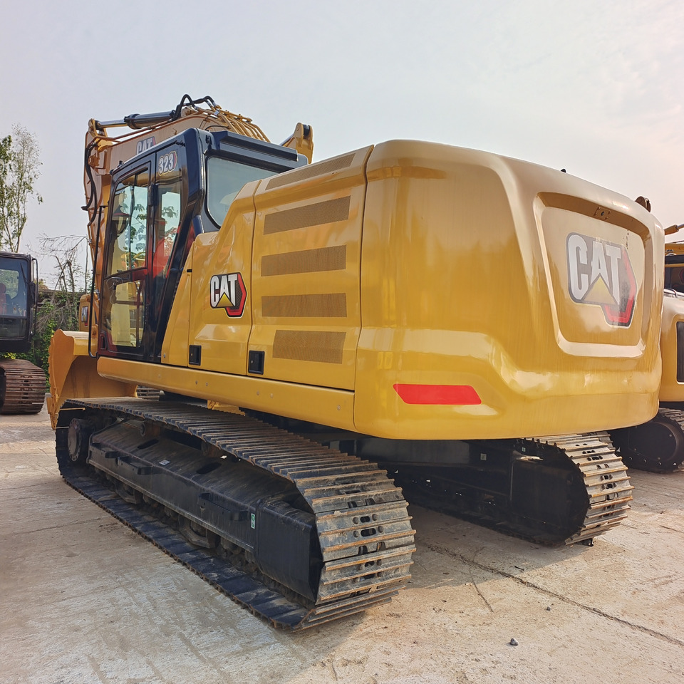 CATERPILLAR 323 GC CAT 323 323GC - Kettenbagger: das Bild 2 CATERPILLAR 323 GC CAT 323 323GC - Kettenbagger: das Bild 2