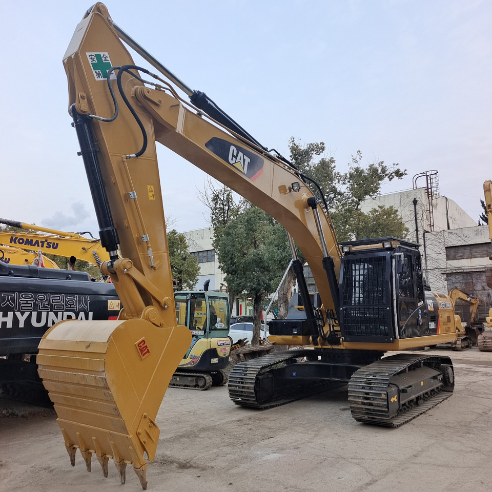 CATERPILLAR 330D2L CAT 330D2 L - Kettenbagger: das Bild 5 CATERPILLAR 330D2L CAT 330D2 L - Kettenbagger: das Bild 5